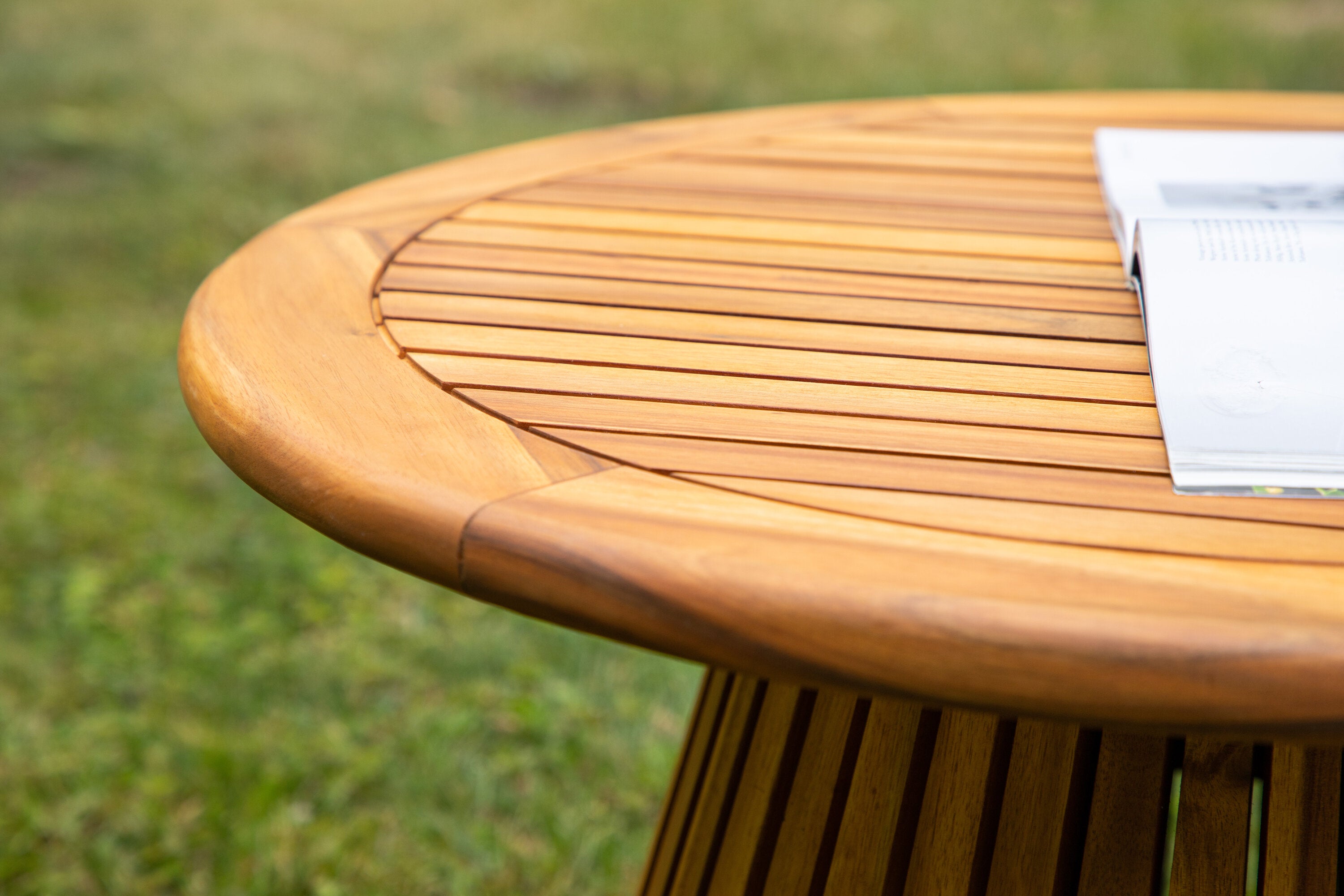 Gartentisch Hewa - Ronn Beistelltisch aus Akazienholz