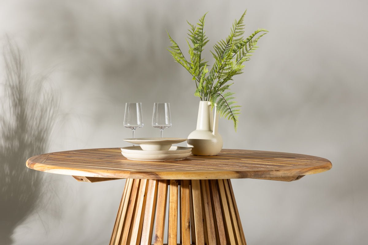 Garden Dining Table Silva - Ø 120cm made of Acacia Wood in Natural Look