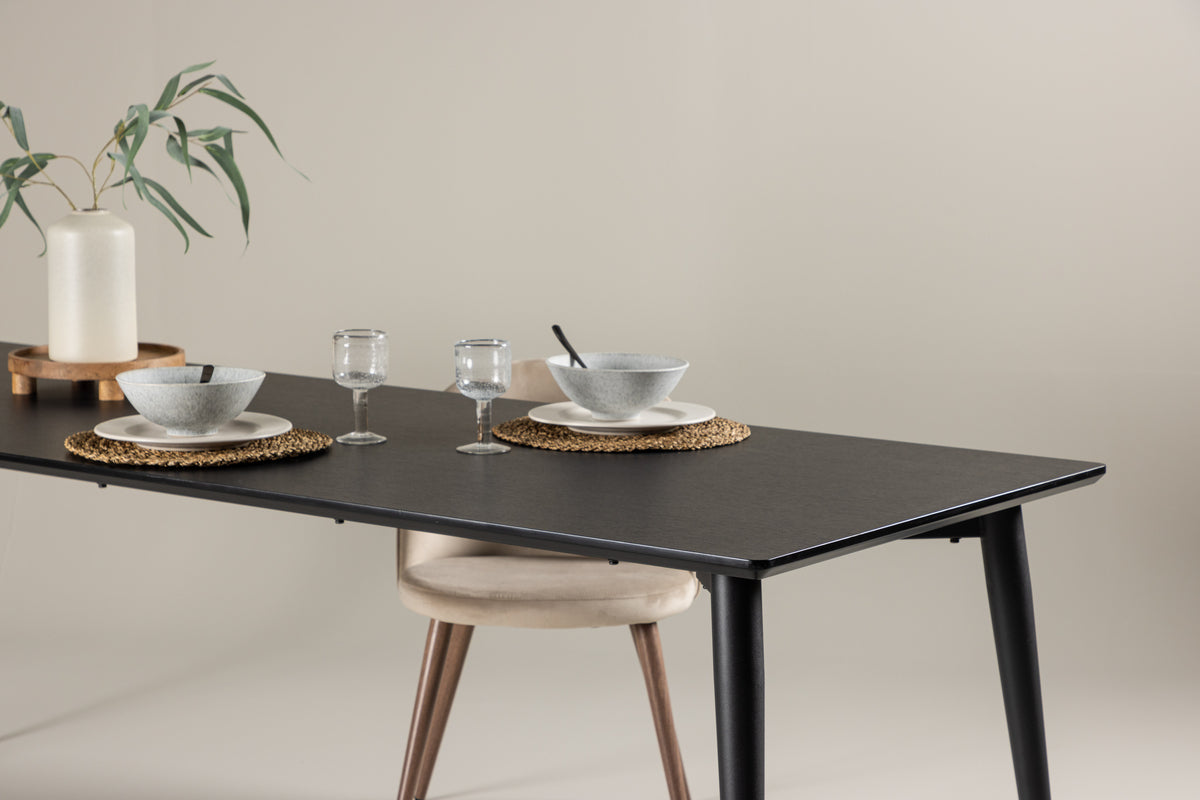 Dining table Tidal - Design meets stability