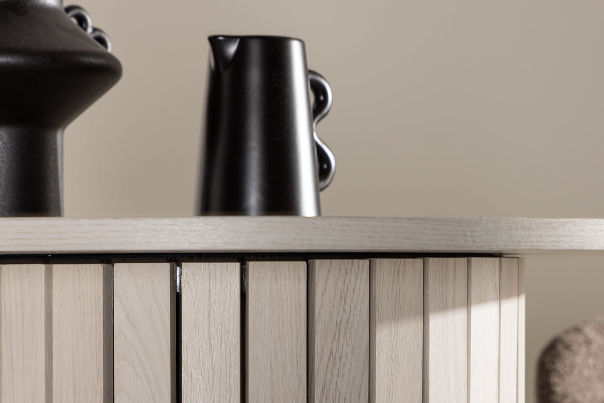 Dining Table Alira - a round high table