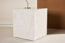 Table basse/table d'appoint Nivara – cube avec un aspect exceptionnel