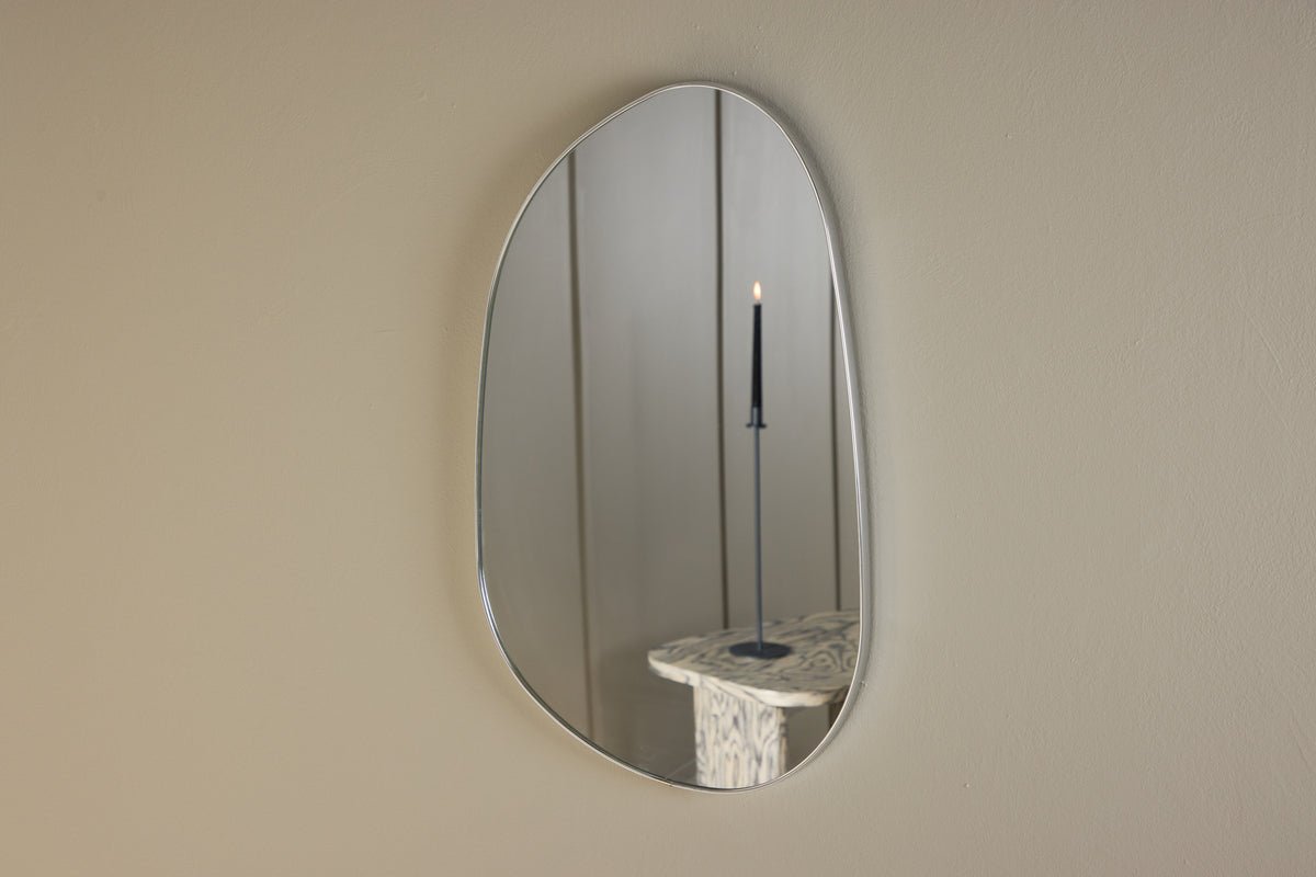 Mirror Egg – with silver aluminum frame