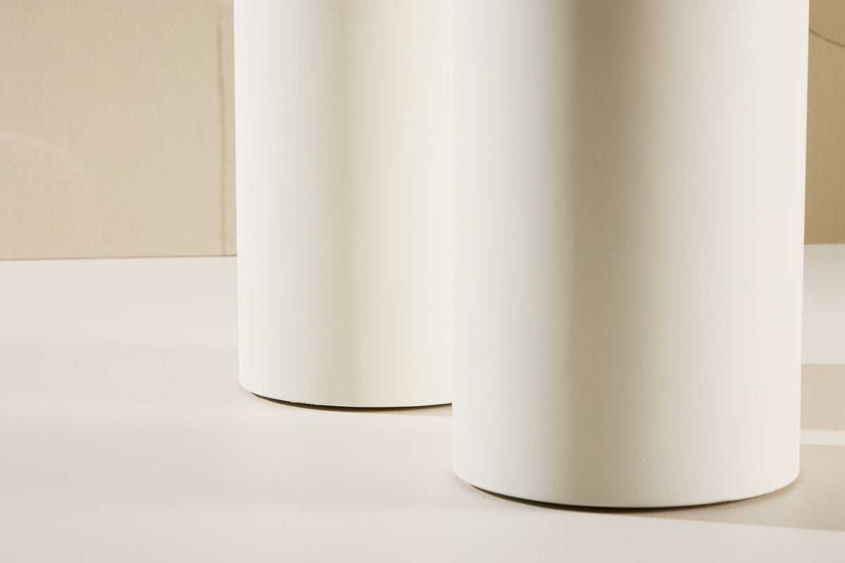 Dining Table Kalani - with sturdy construction in a high-quality look