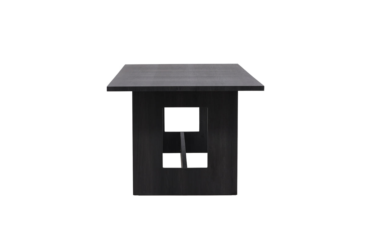 Dining table Tully - a rectangular dining table in elegant Black
