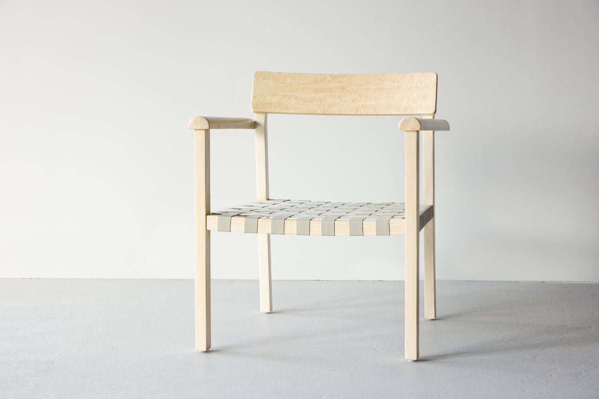 Fauteuil Olympia - en bois de manguier et polyester naturel