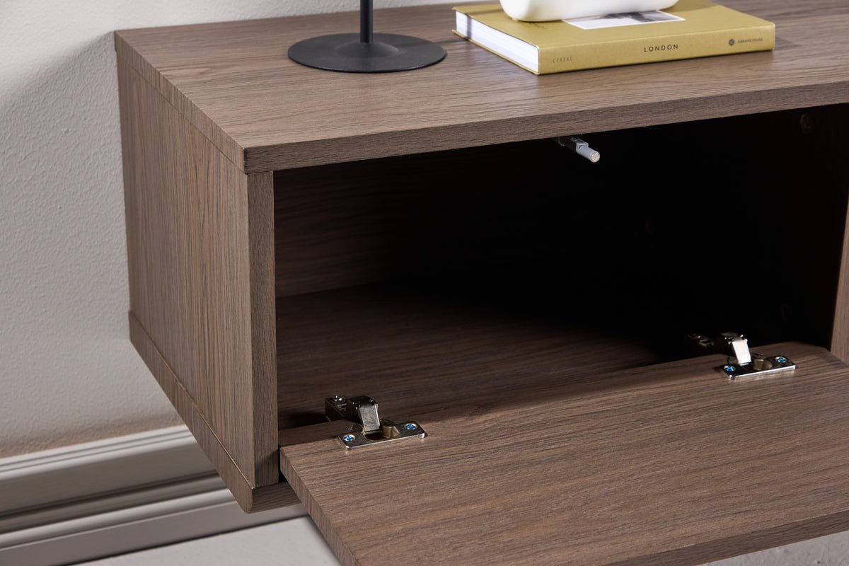 Designer TV-Ënnerstänn Taverno – Warm Holzdesign mat Späicherraum