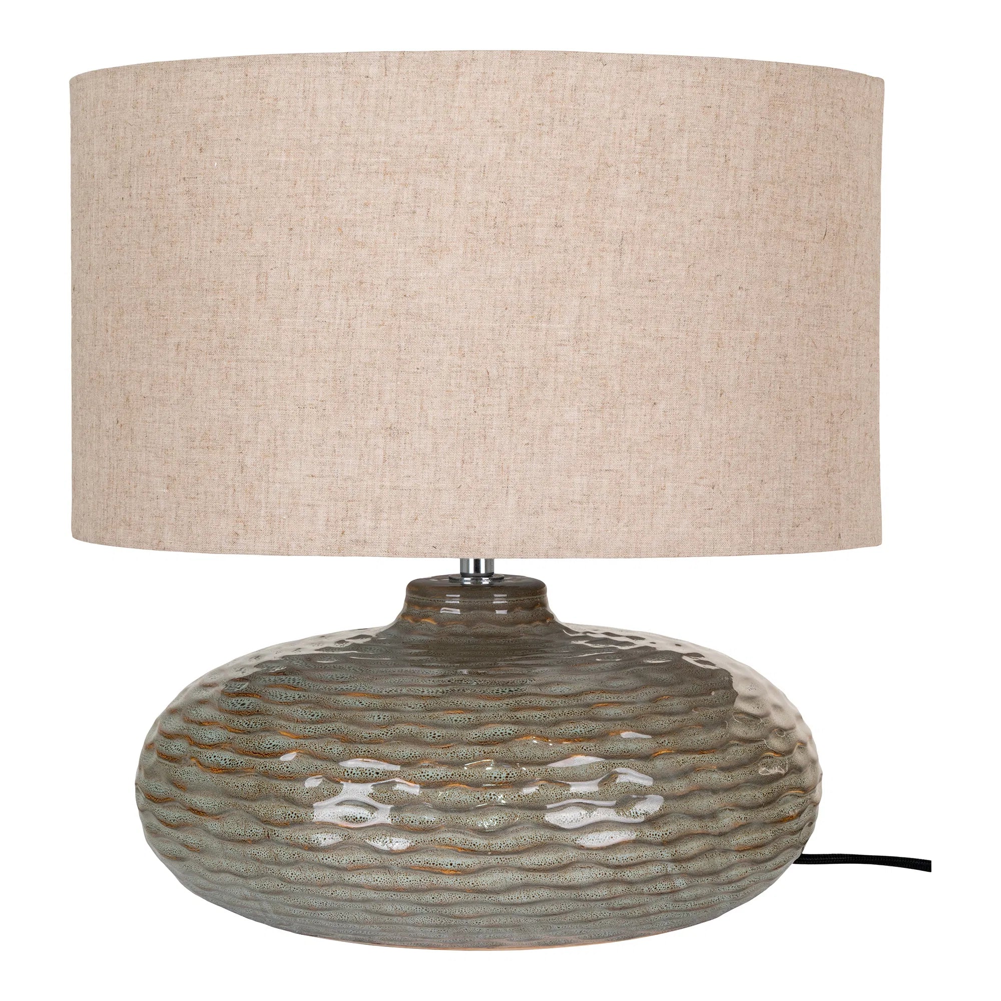 Dëschlampe „Ferano“ – Eleganz aus Keramik a mëllergrénger Faarf