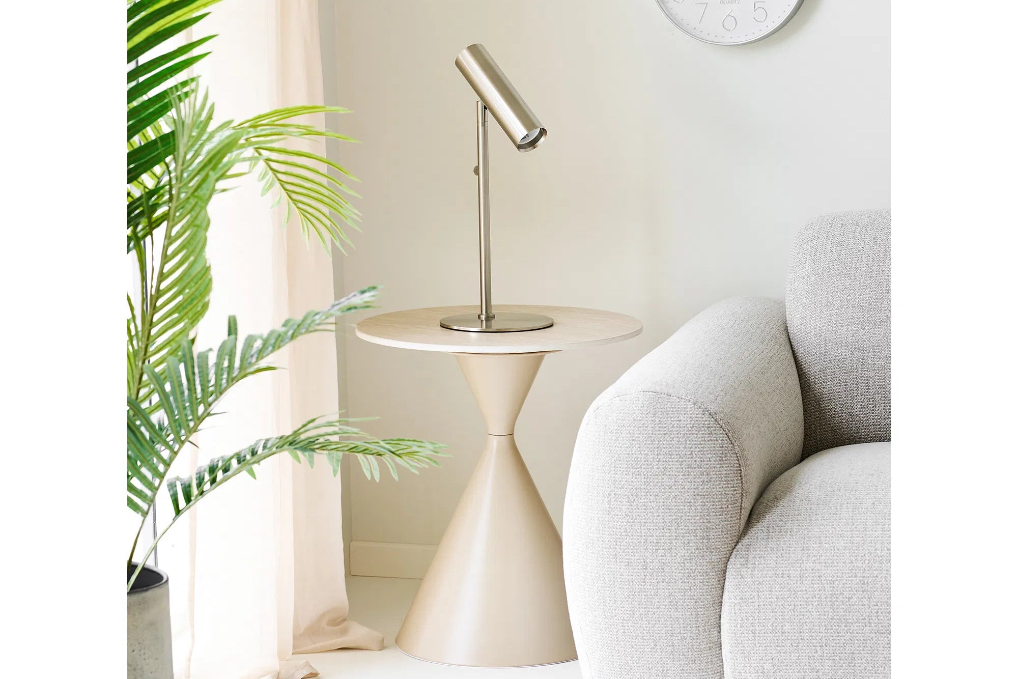 Dëschlampe Ardovina - Designluucht aus Metall