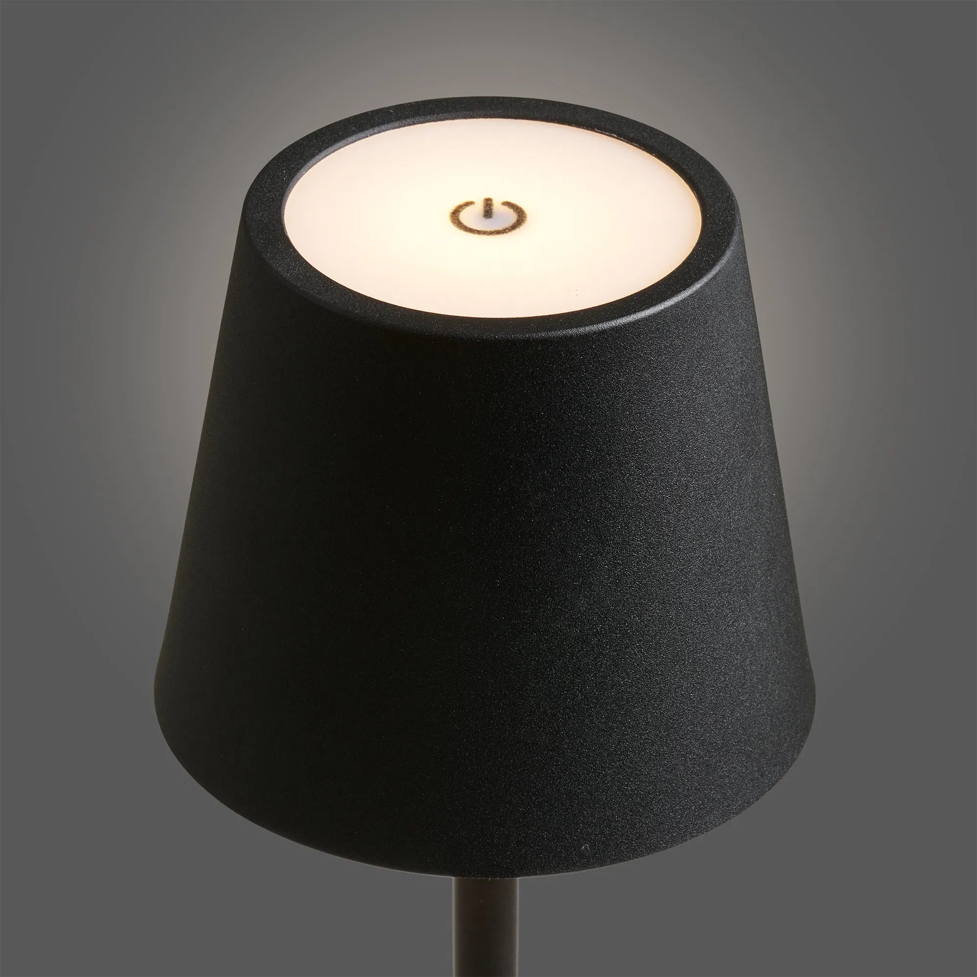 Dëschlampe „Lucardo“ – Minimalistescht Design