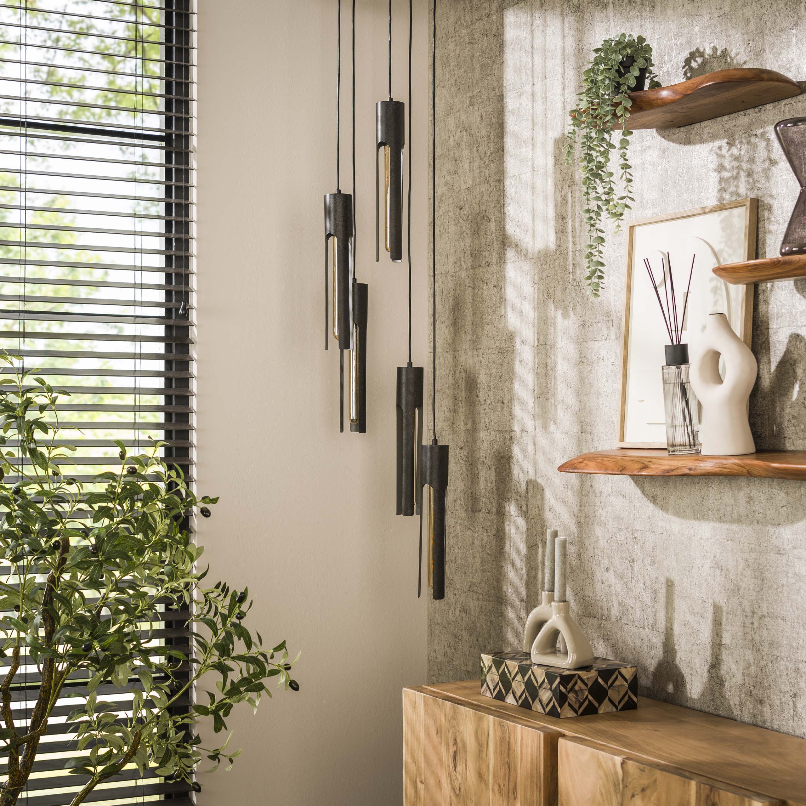 Pendant Light "Fenora" – Tiered with 5 Lights in Black Tube Design