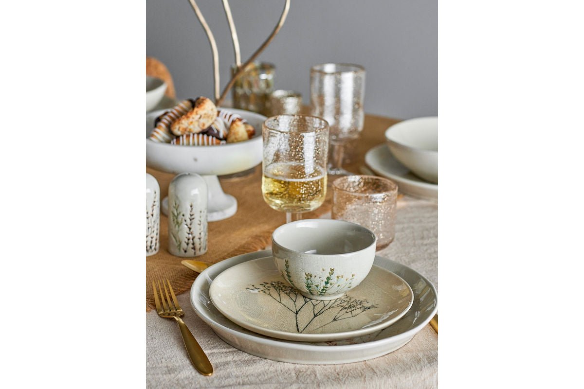 Dinnerware Set Elina – Hand-Painted Floral Design in Natural Tones (12-Piece)