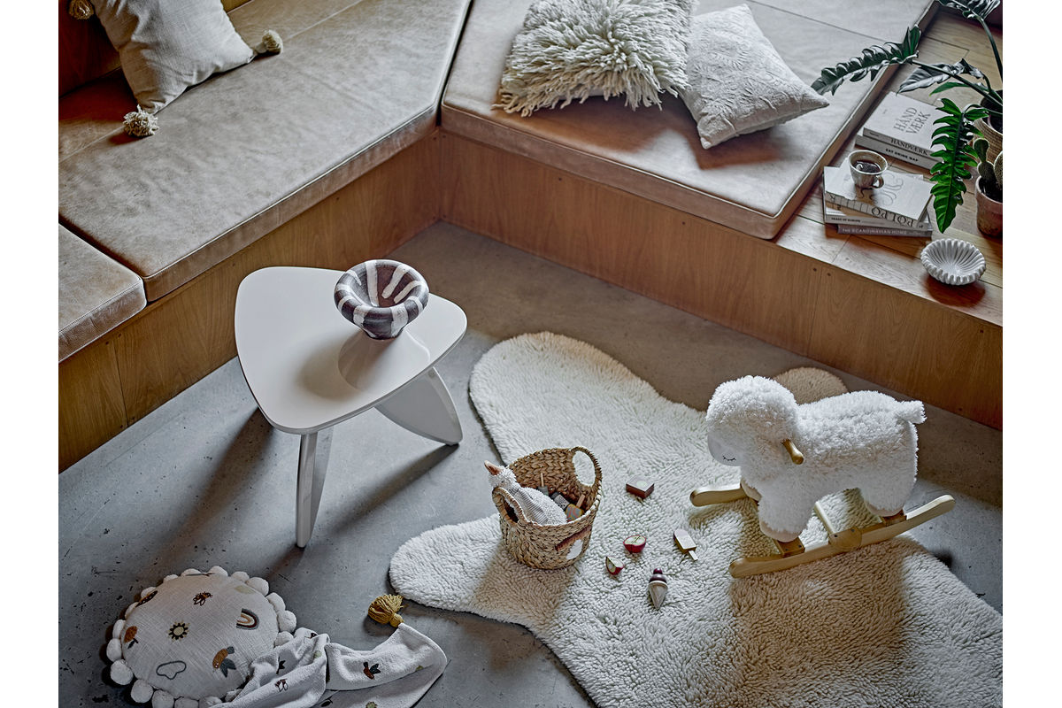 Coffee Table Lux – Sculptural Design in Natural Tone