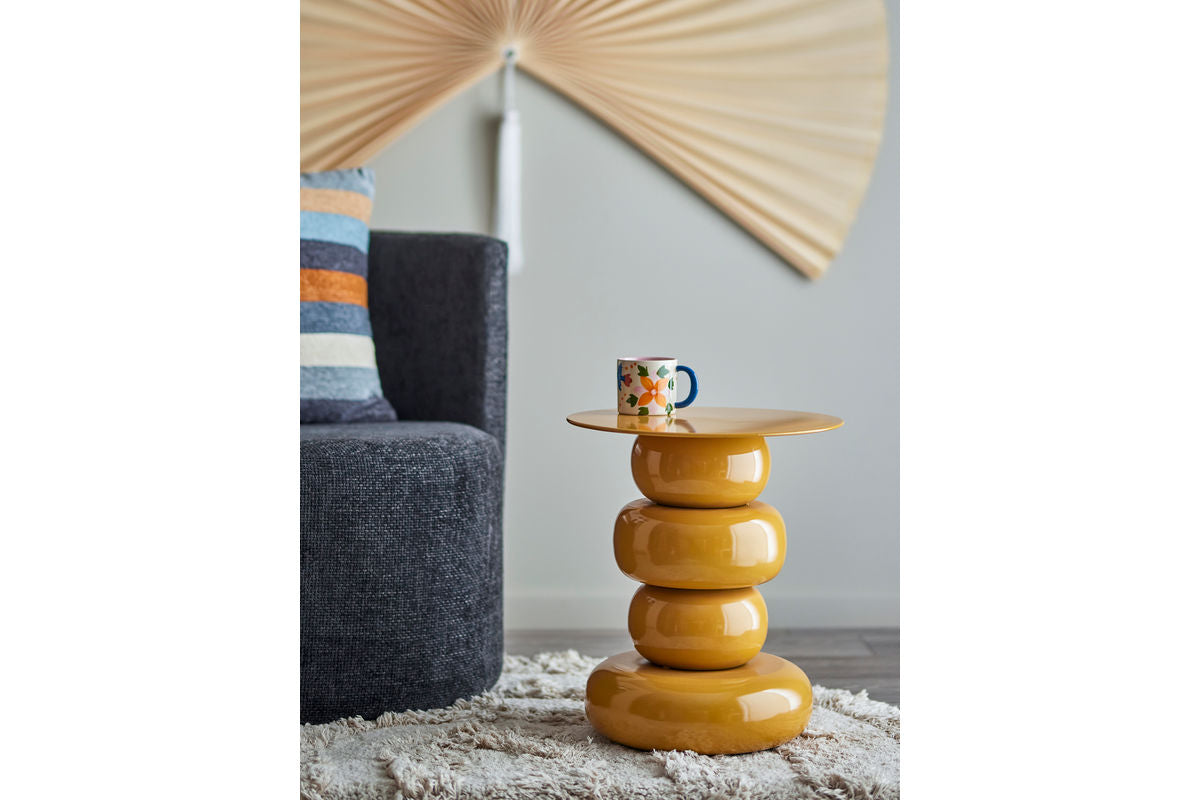 Table d'appoint Becca – Design sculptural en jaune brillant