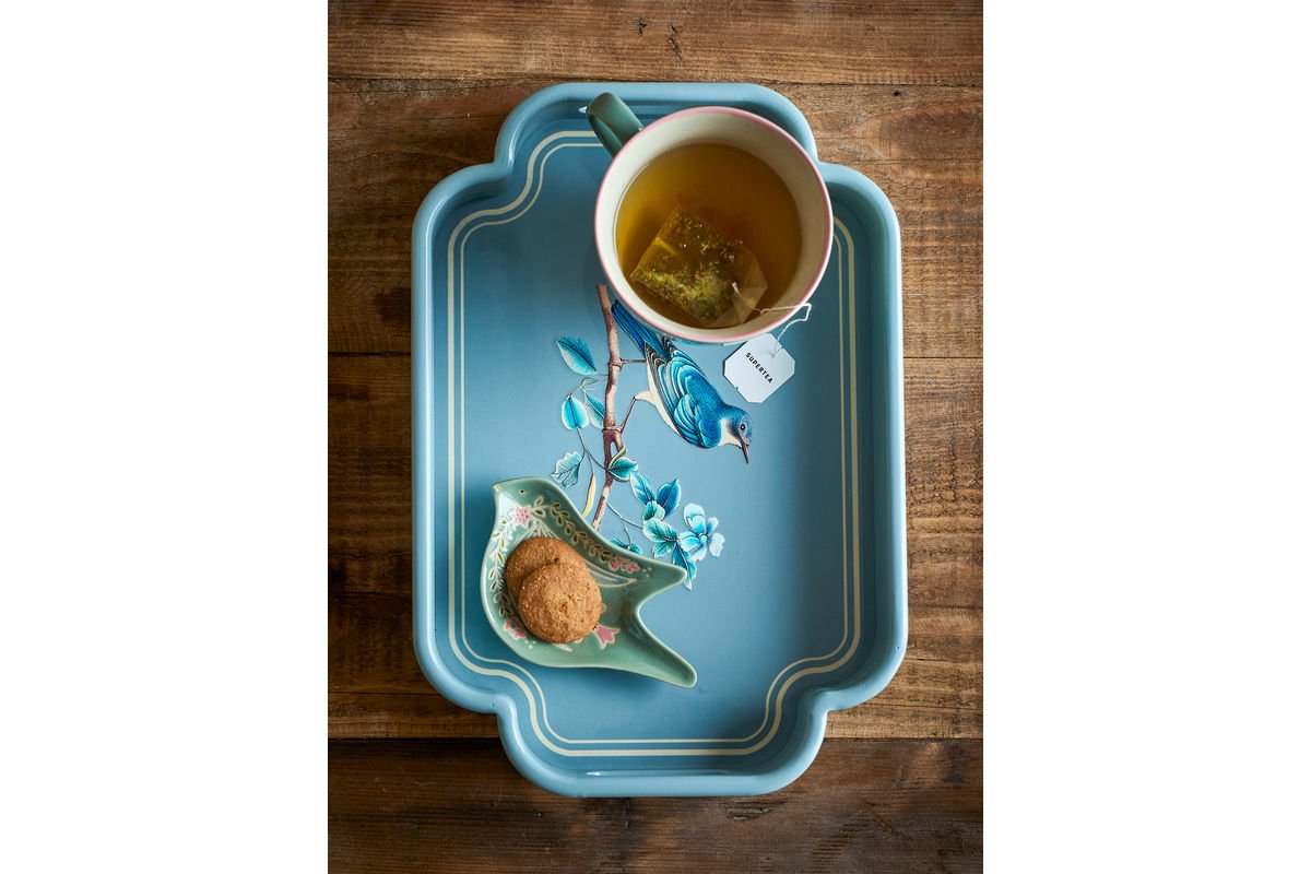 Tablett Bellora – Illustrativt Vugelmotiv a bloe Faarwen