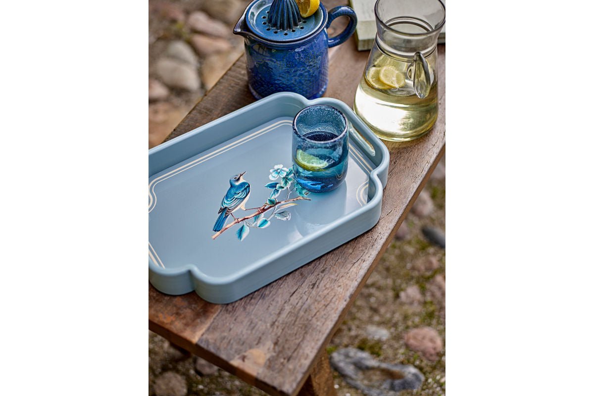 Tablett Bellora – Illustrativt Vugelmotiv a bloe Faarwen