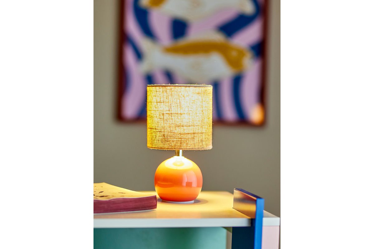 Lampe de table Elara – grès en Rosé, objet de design élégant