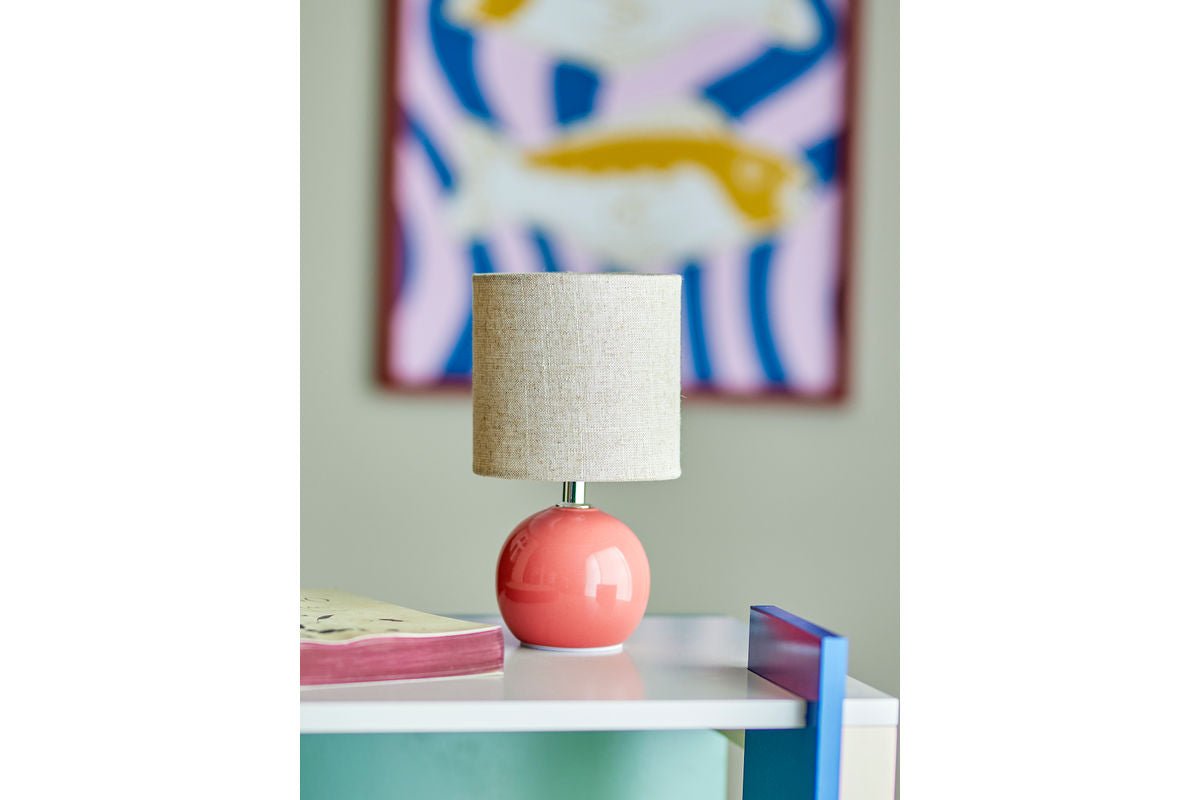 Lampe de table Elara – grès en Rosé, objet de design élégant