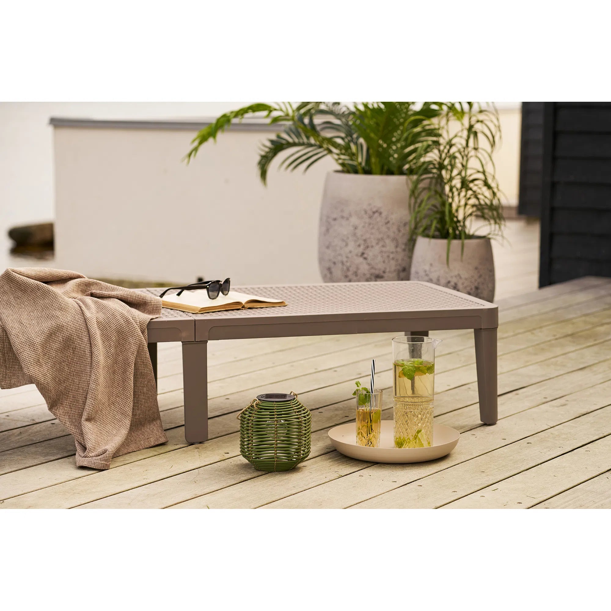 Lanterne solaire de jardin « Vormina » – résistante aux intempéries pour balcon et espace extérieur