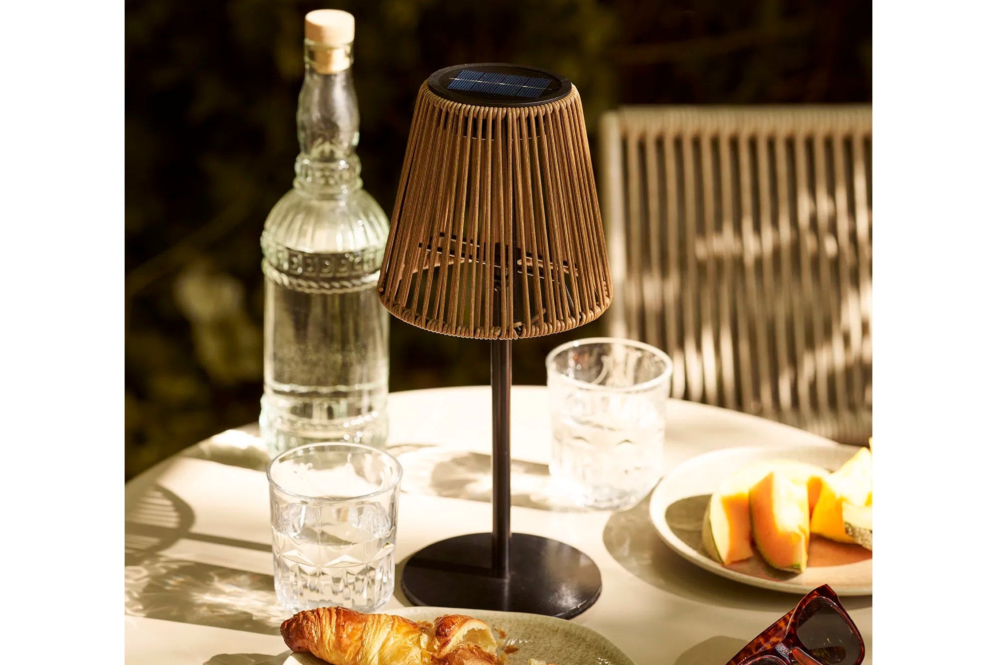 Garden Solar Table Lamp "Skandora" – Weatherproof for Balcony & Outdoor Area