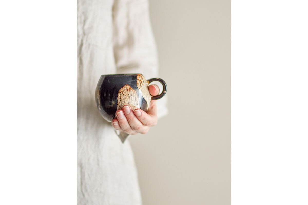 Elio Mug - made of stoneware