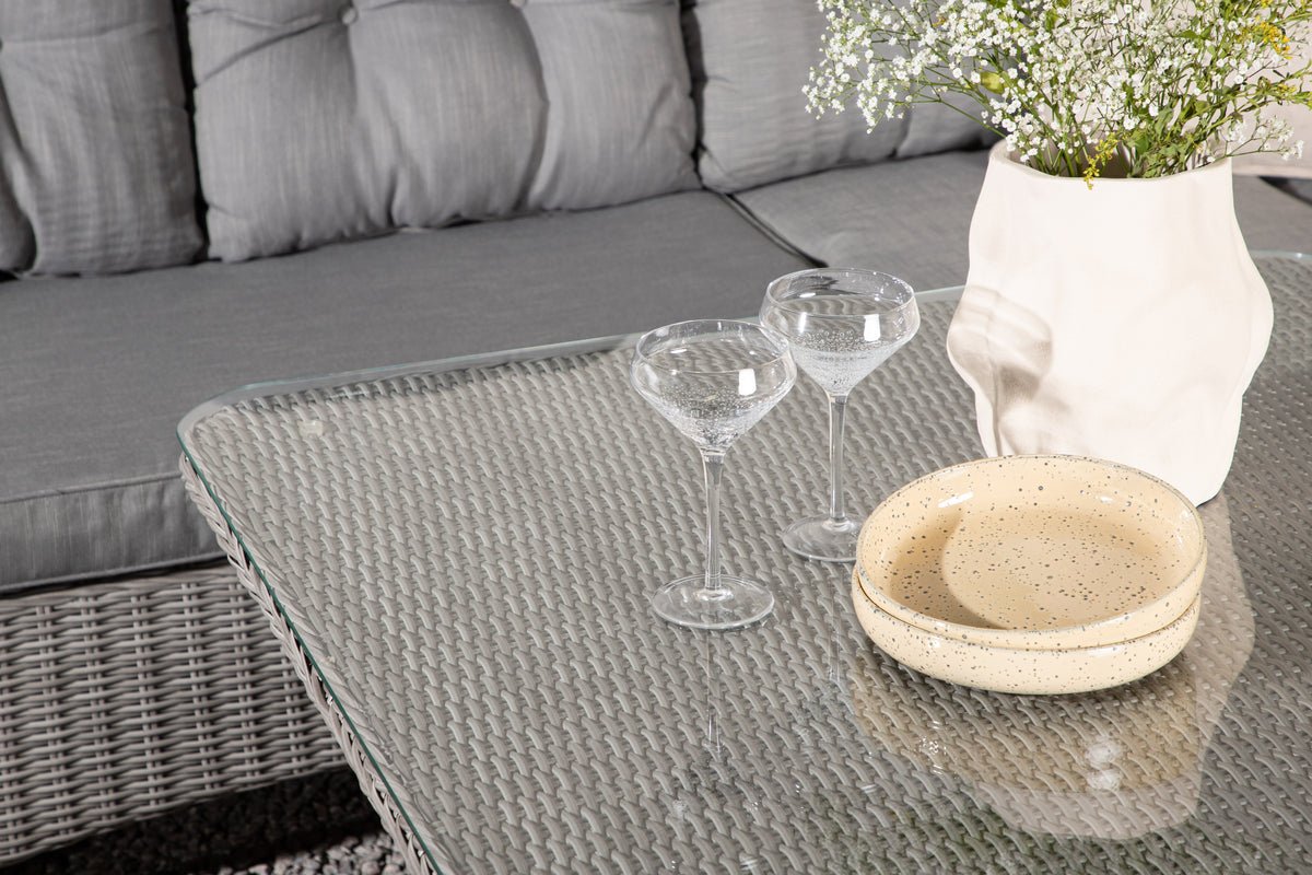 Garteloungeset Samui – aus Aluminium & Polyrattan mat Glas-Couchtisch
