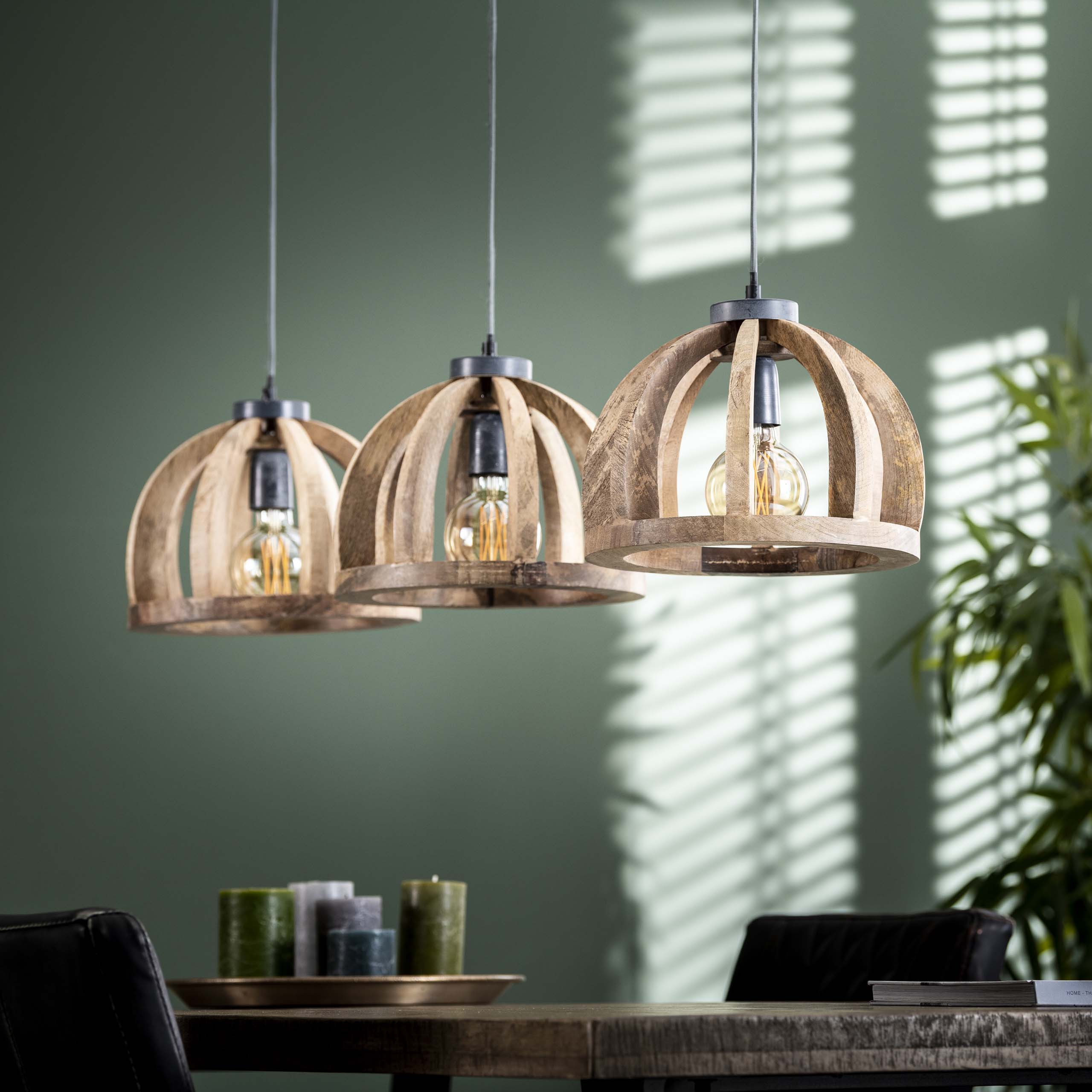 Pendant lamp Madero – 3 lights made of mango wood with natural radiance