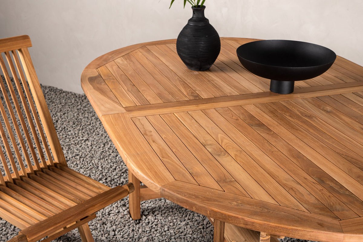 Garden table Navira - an oval dining table made of teak wood