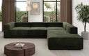 Designer Ecksofa Lesley mit langer Ottomane in Samt