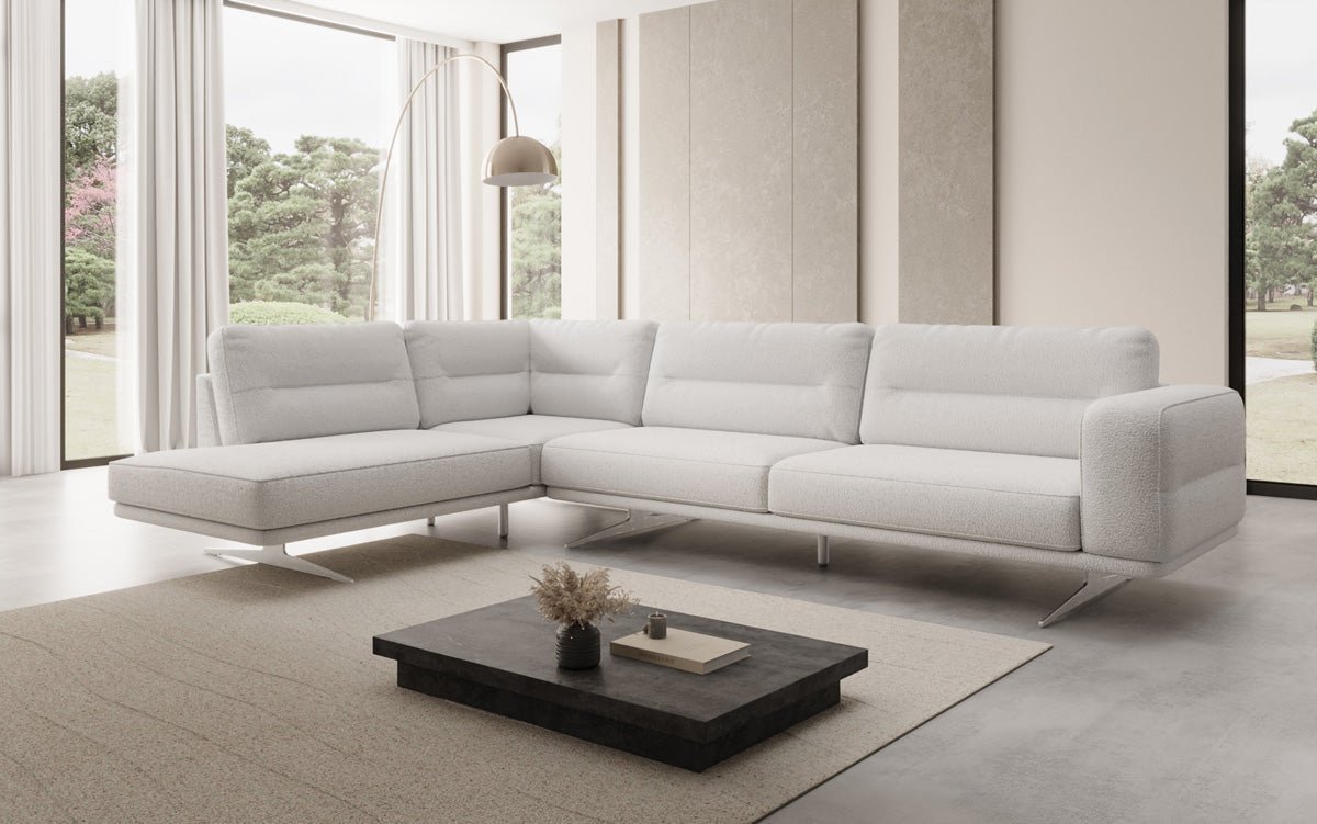 Designer-L-Sofa zou Torino am Bouclé