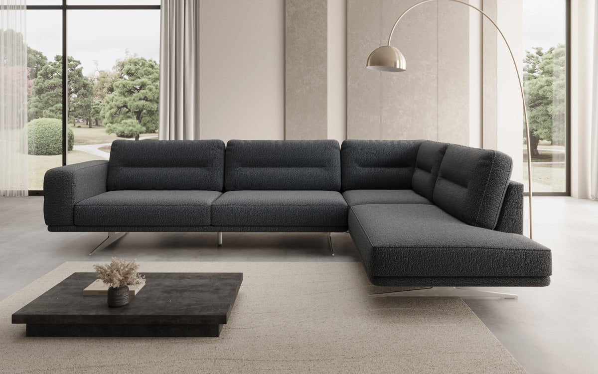 Designer-L-Sofa zou Torino am Bouclé