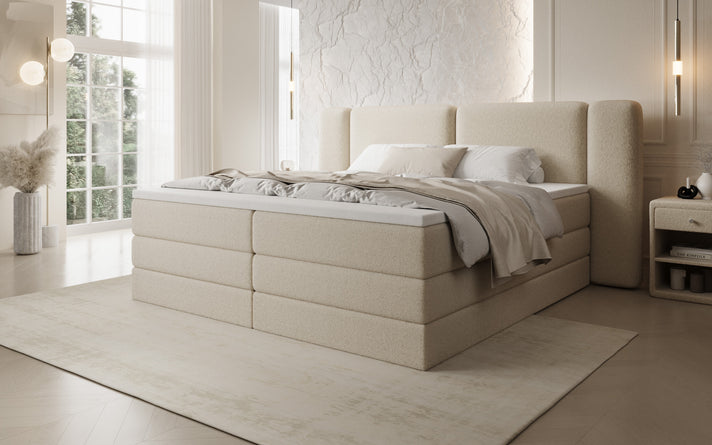 Lit boxspring Leni avec espace de rangement relevable en Peluche Bouclé
