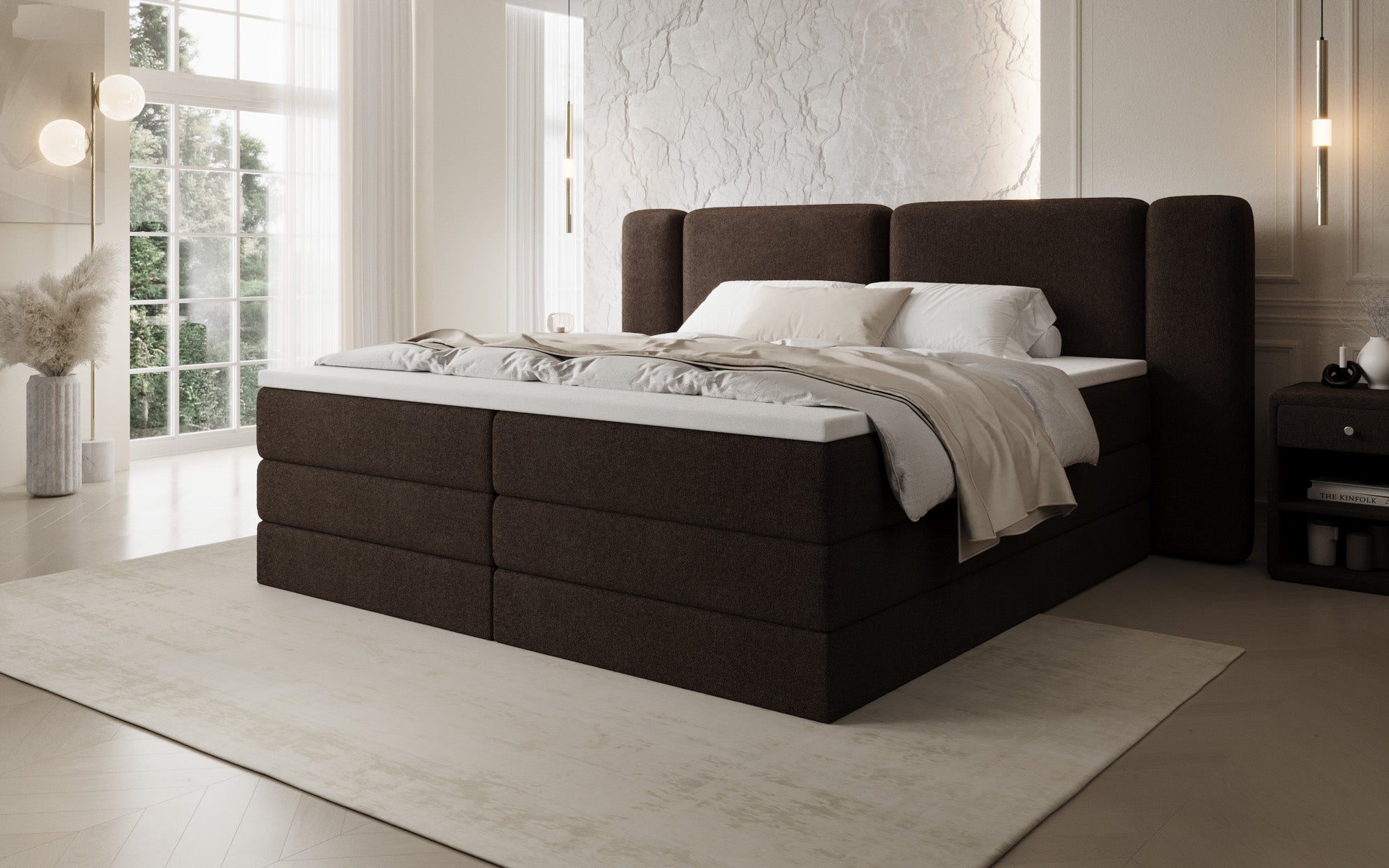 Lit boxspring Leni avec espace de rangement relevable en Peluche Bouclé