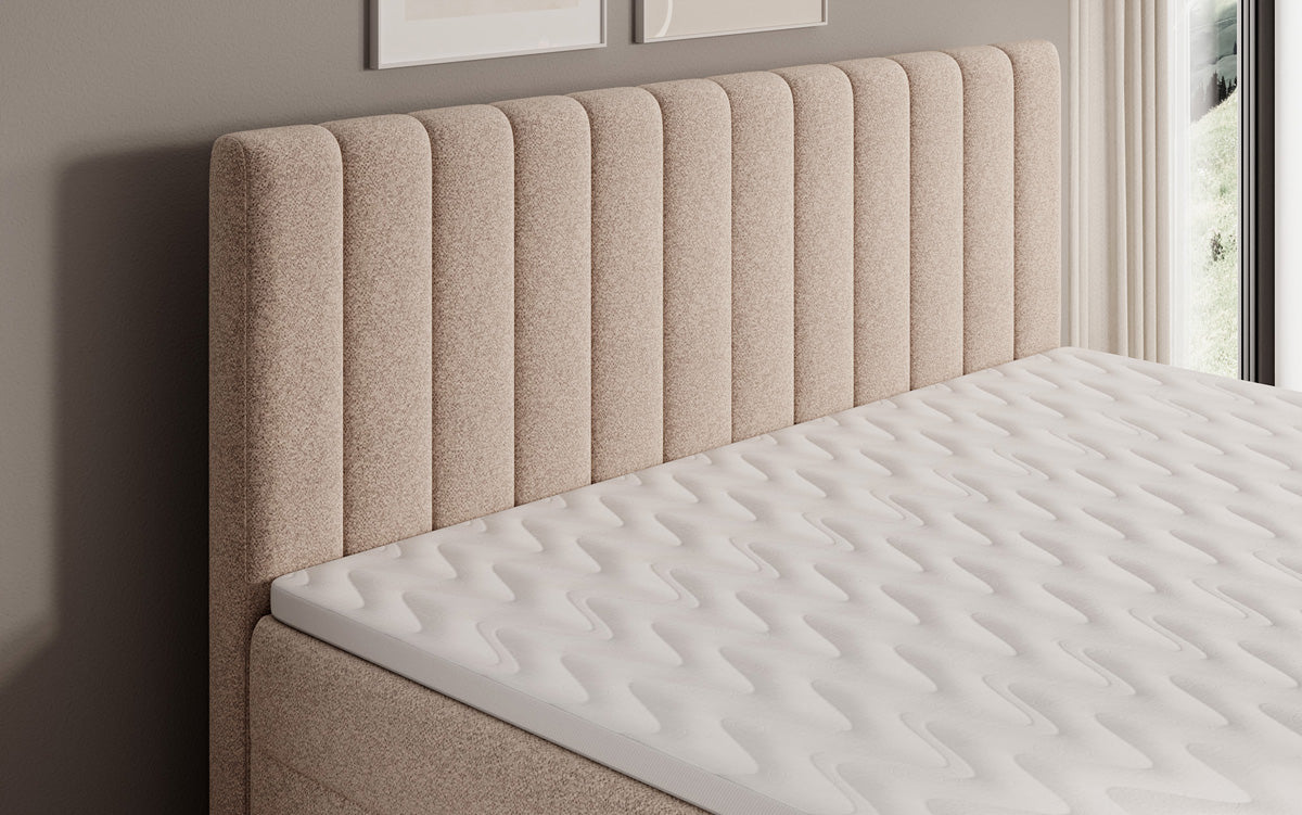 Lit boxspring Chelsea en tissu texturé avec espace de rangement