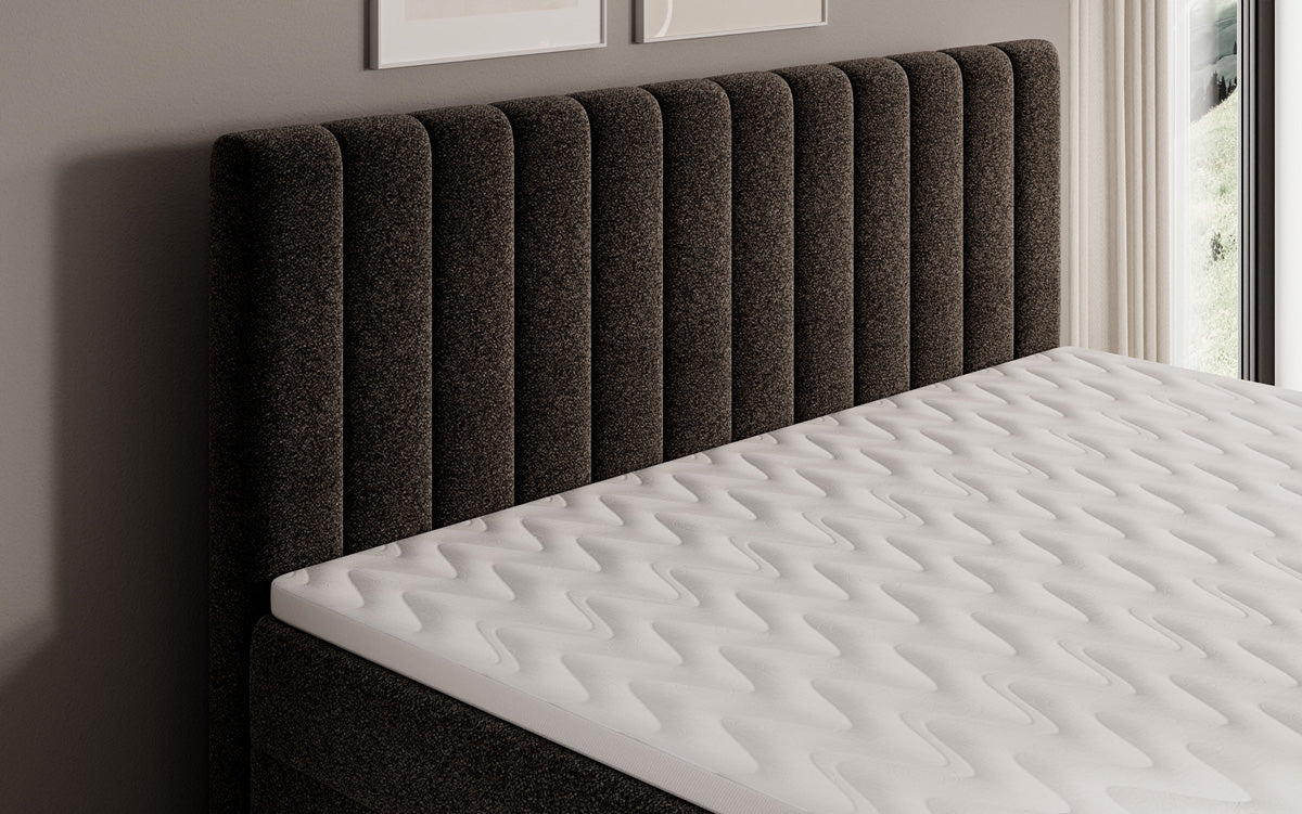 Lit boxspring Chelsea en tissu texturé avec espace de rangement