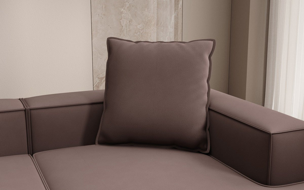 Decorative pillow Lesley 60x60 in fabric