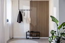 Schongregal Neva – Metallregal mat Loft-Flair a ville Faarwen