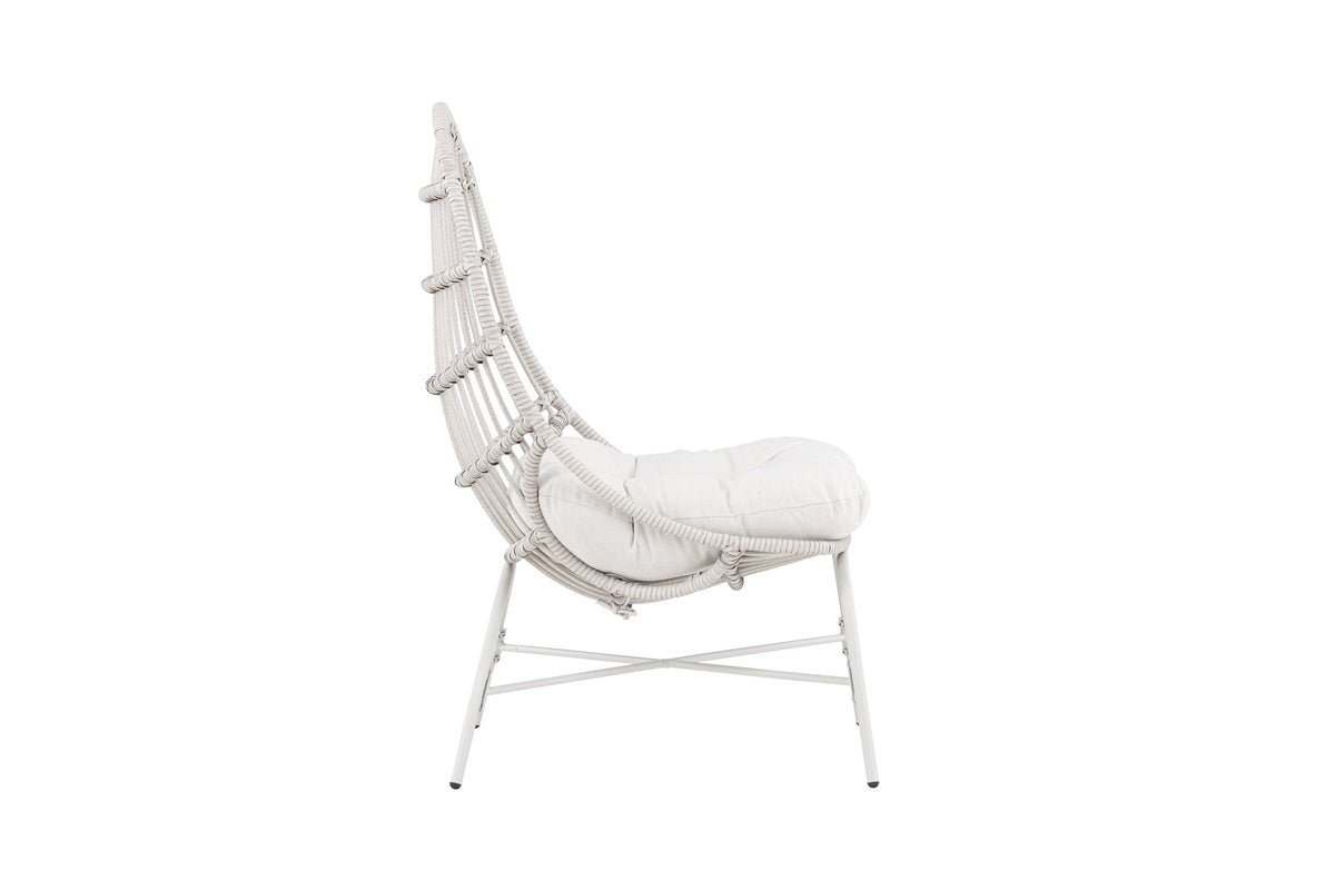 Garden lounge chair Anne - made of polyester and steel in Beige