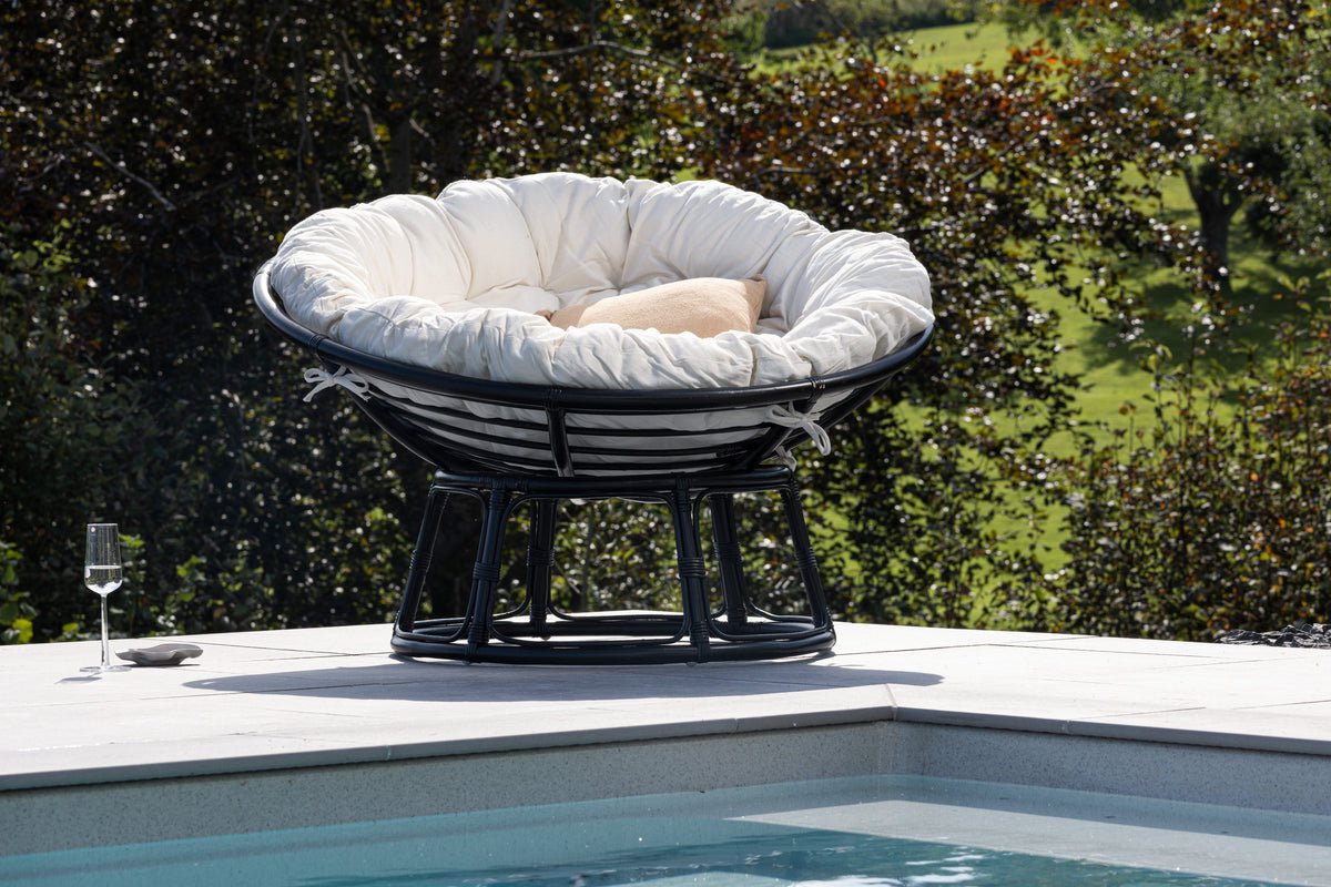 Garden Lounge Chair Bob - made of black rattan including cushion