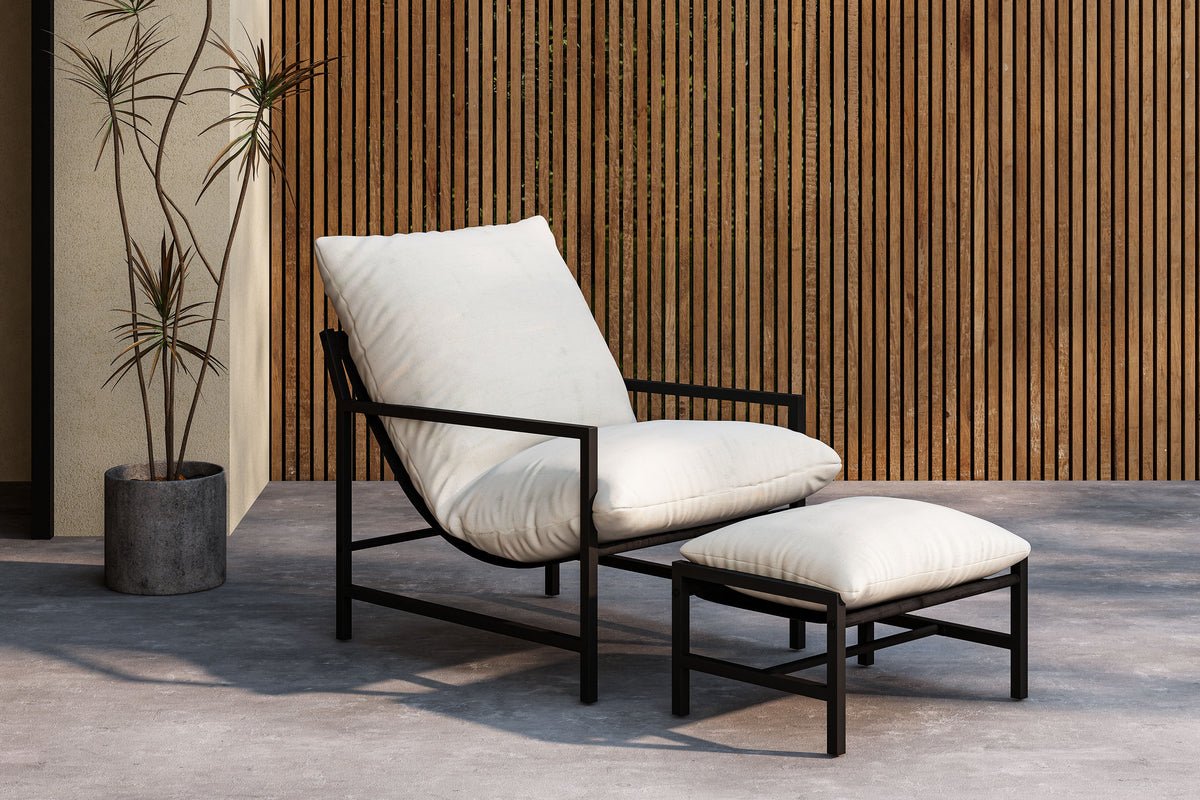 Garden lounge chair Lissi - Available in black or beige steel
