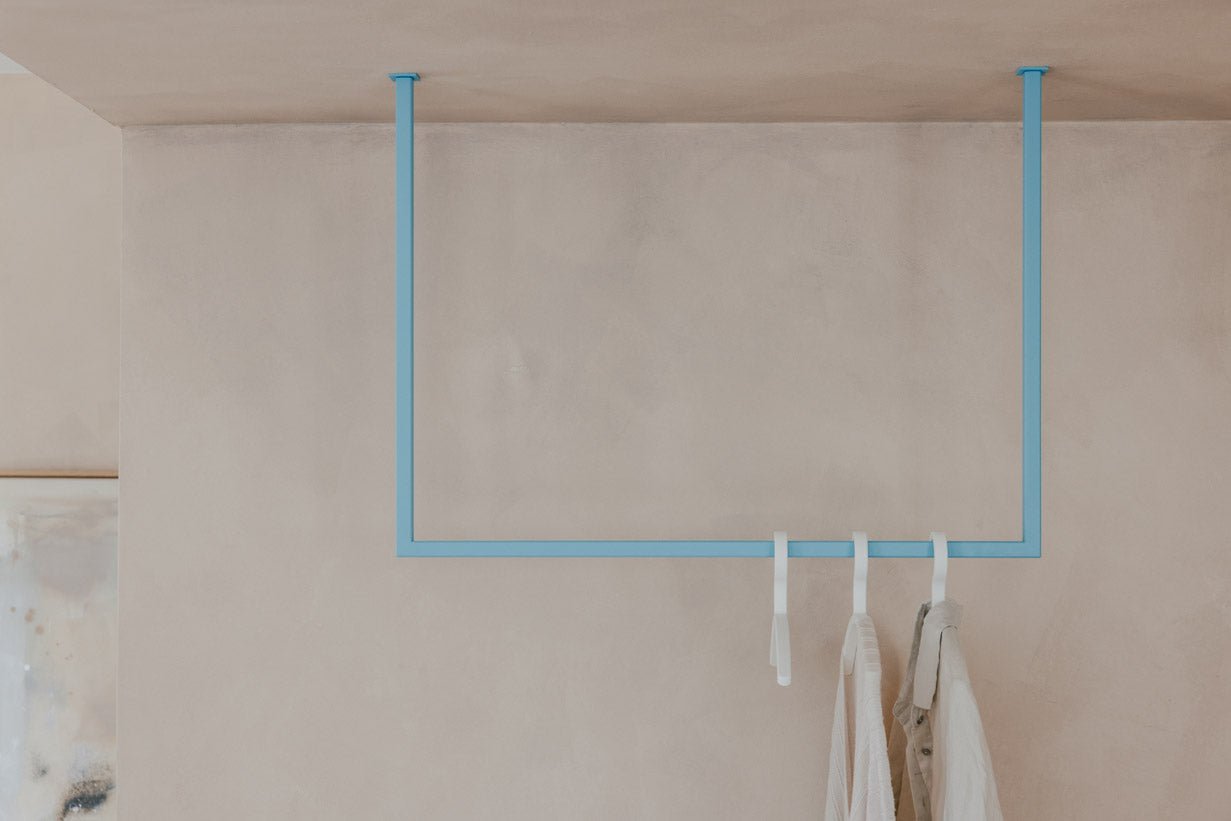 Porte-manteau/Tringle à vêtements Rubi – Design suspendu en acier