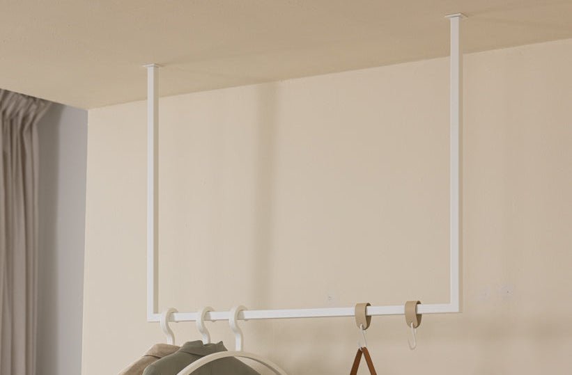 Porte-manteau/Tringle à vêtements Rubi – Design suspendu en acier