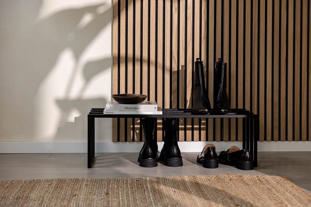 Shoe rack Bovi – Industrial design in Black, Cashew or White