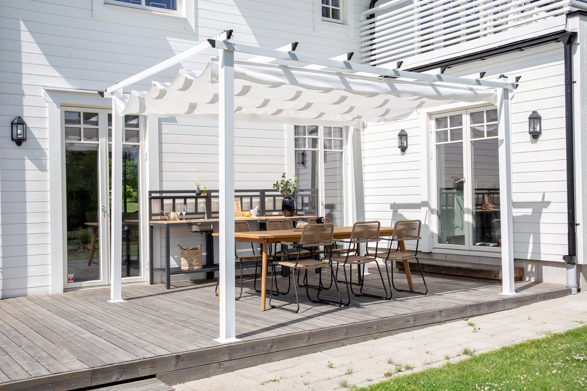 Pergola Solyx - mit weißem Polyesterdach