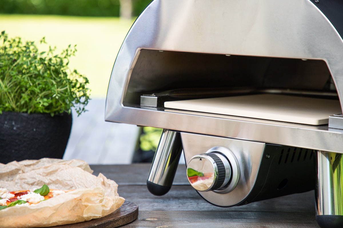 Pizzauewen Neapel - aus Stol, Edelstahl an Keramik a Schwaarz