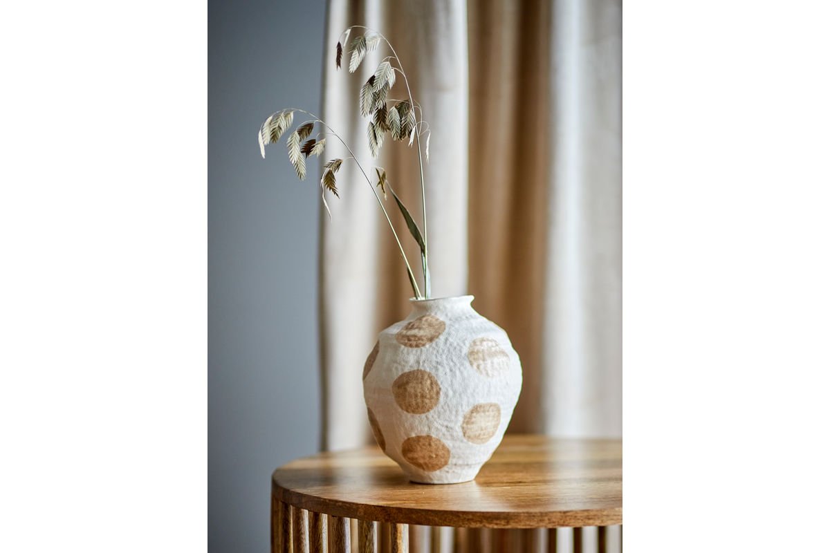 Vas „Elvra“ – Natierlech faarweg Steingutt