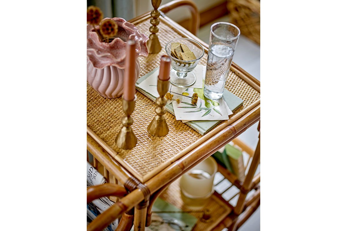 Vase « Rosélia » – Faïence rose pâle