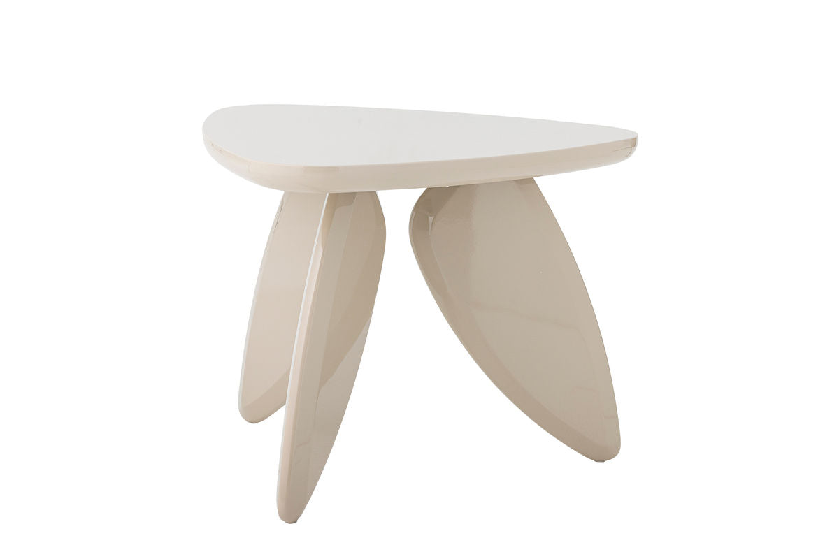 Coffee Table Lux – Sculptural Design in Natural Tone