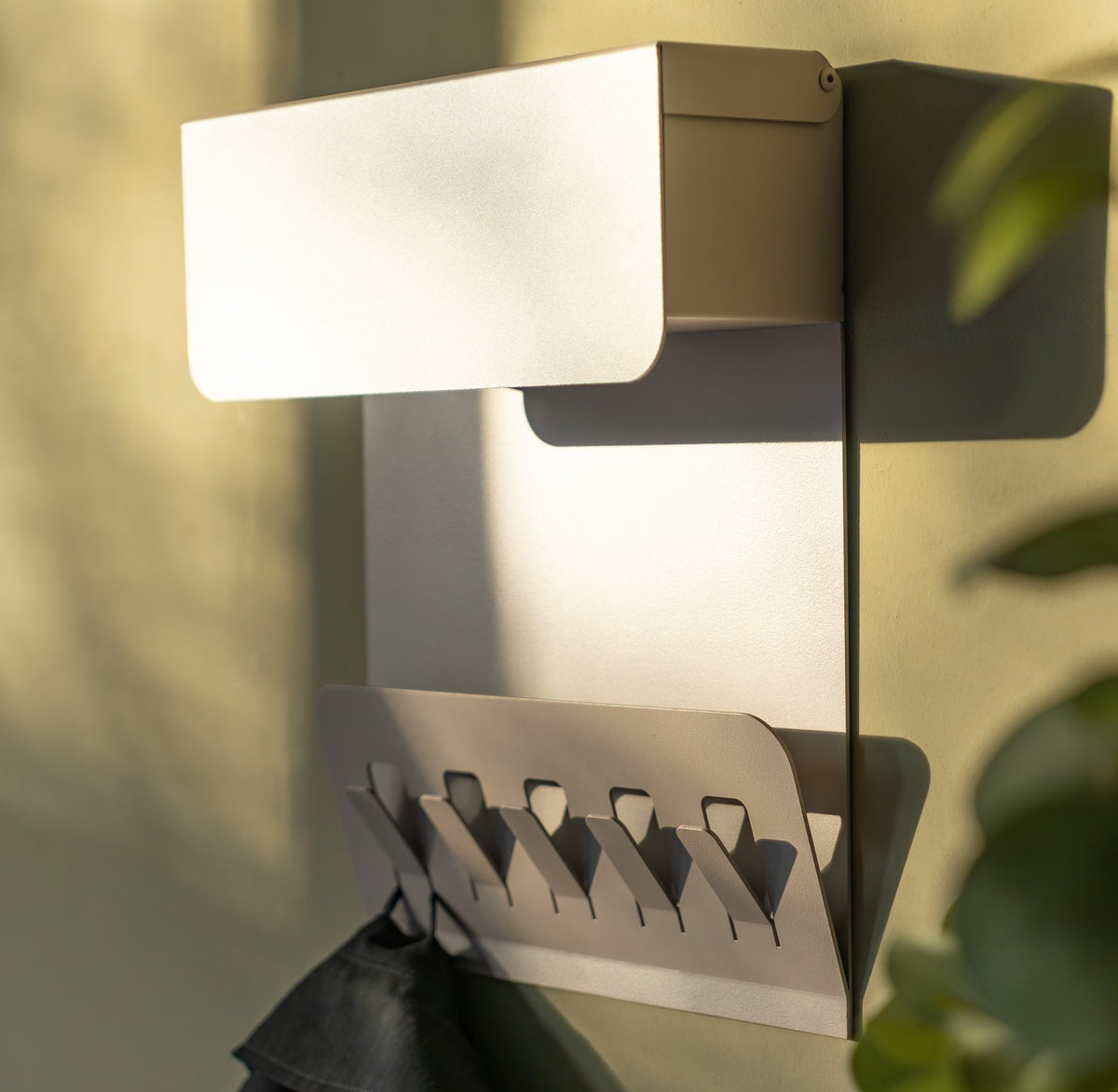 Designer Wandgarderobe Ferina