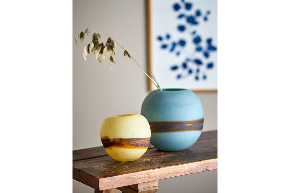 Vase "Feyra" – Blue Glass